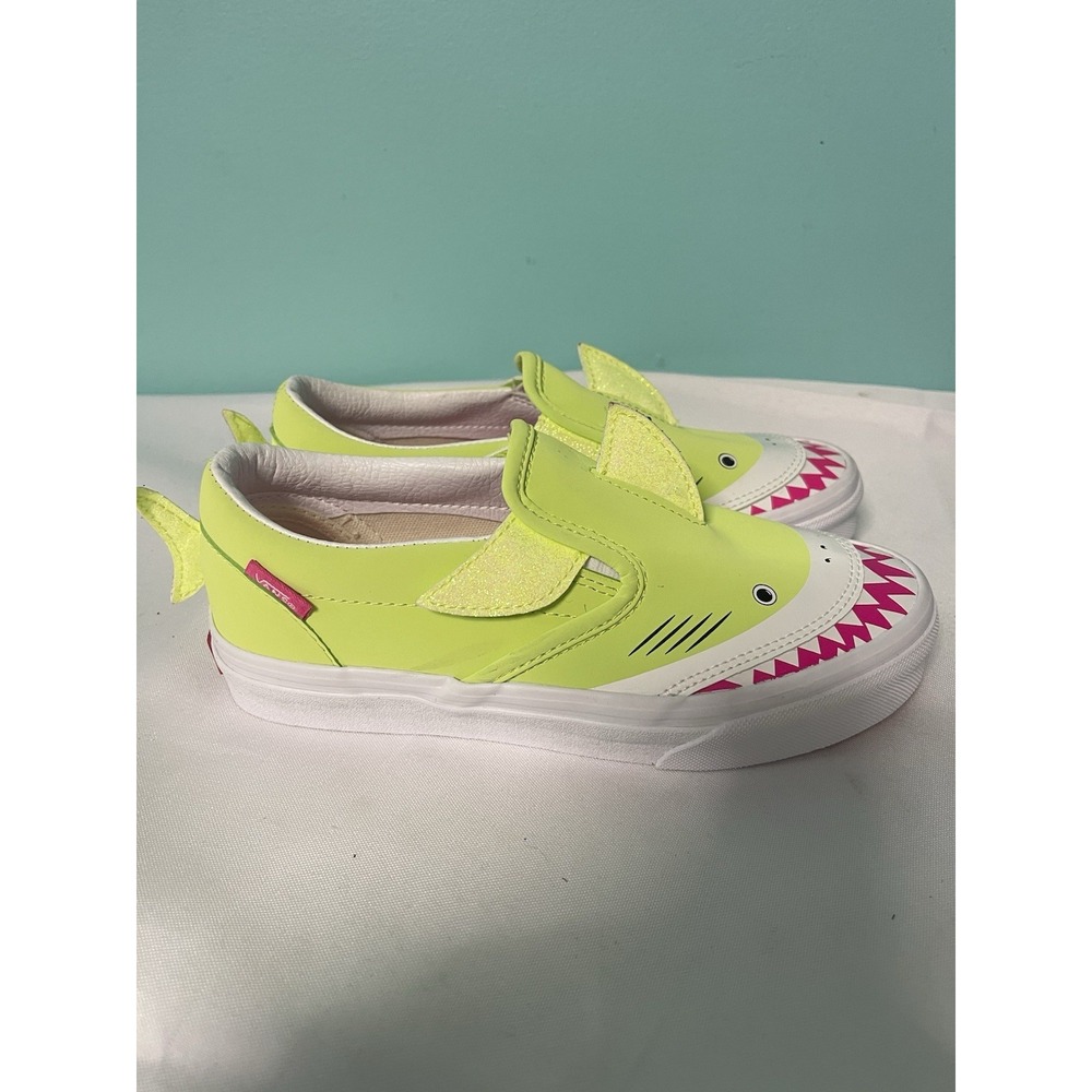 Vans | Slip On Lime Green‎ Shark Skate Sneakers Kid's Size 3 S-705
